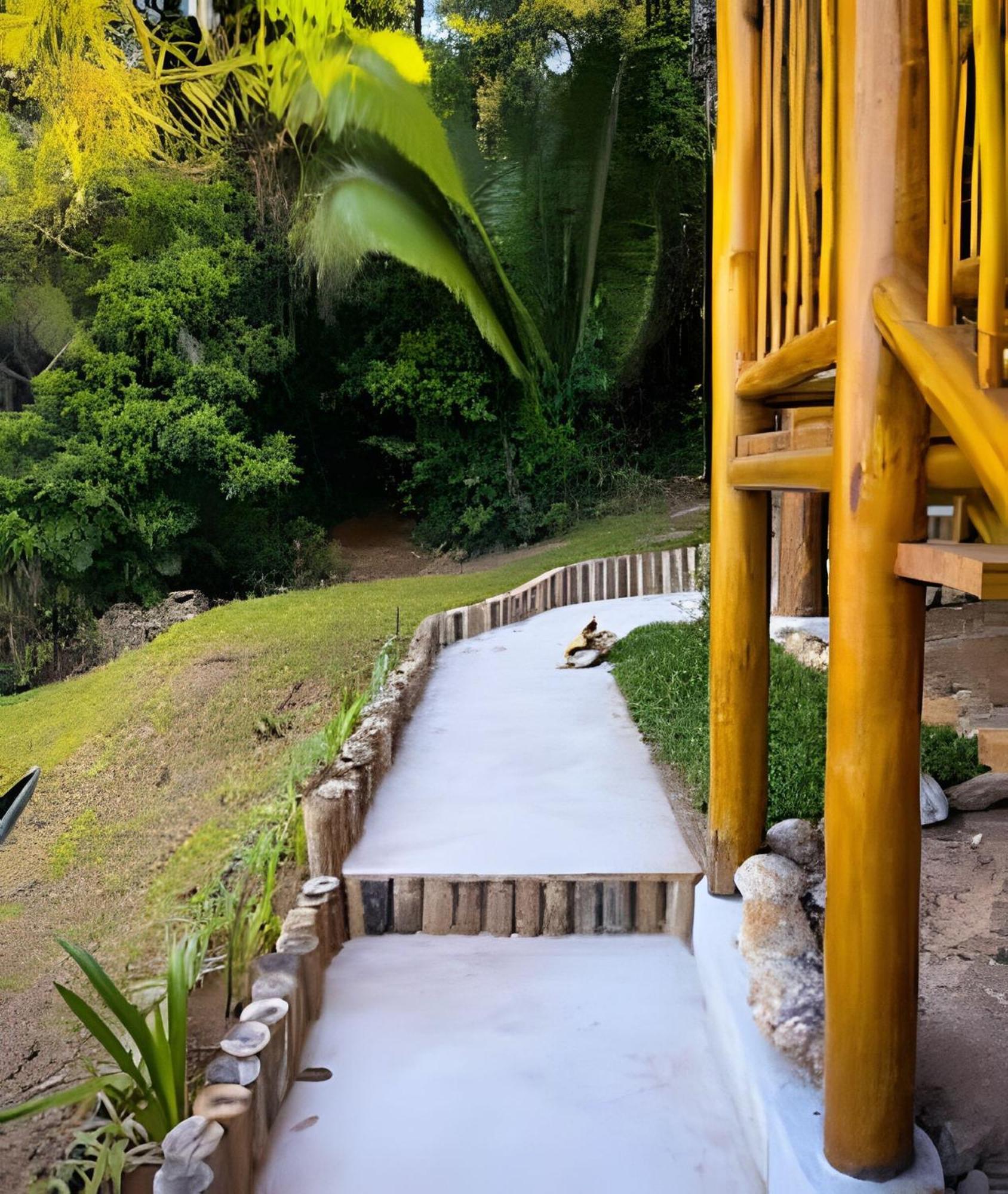 Casa Varandas - Estudio Budiao ウバトゥバ エクステリア 写真